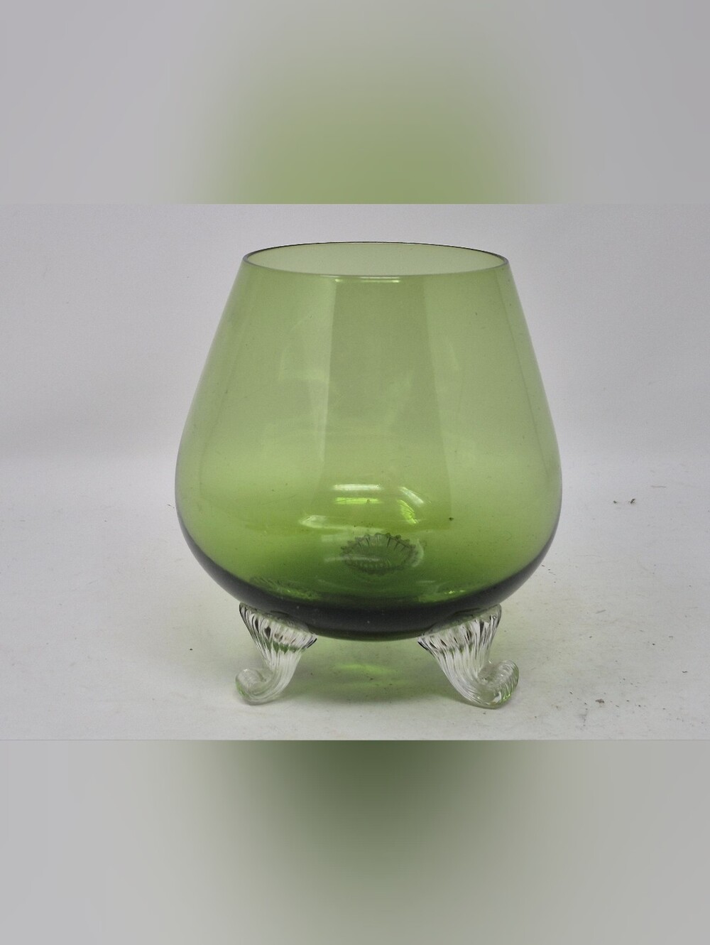 Green Glass Brandy Snifter Vase With Clear Scalloped Feet